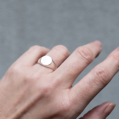 Round Silver Signet Ring