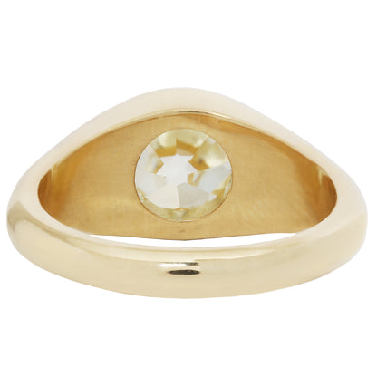 Moonbeam Diamond Signet Ring